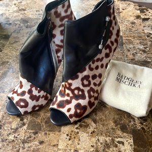 Ladies Badgley Mischka Shoes